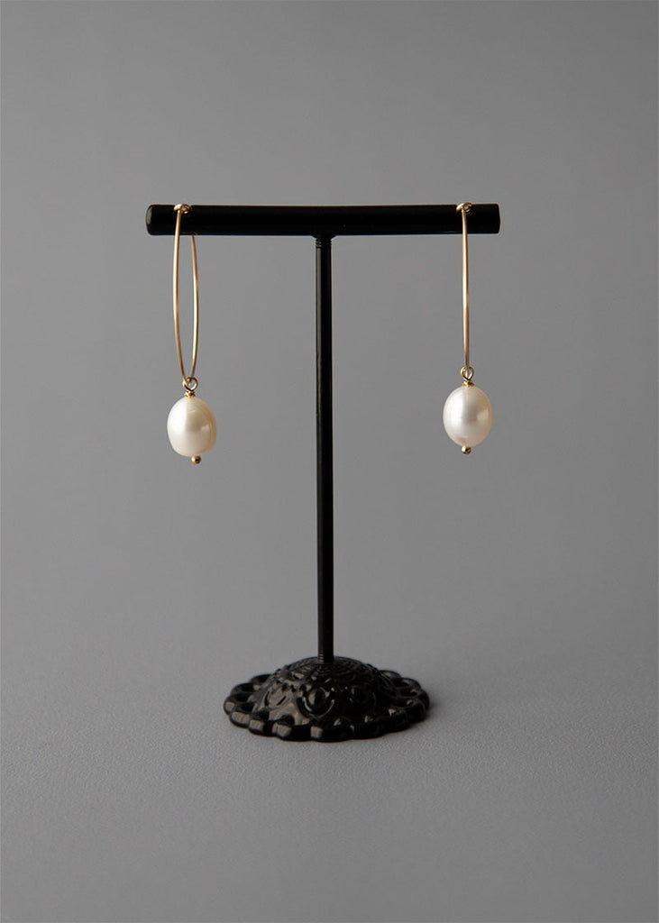 Bridal earrings Gracelyn with freshwater pearls