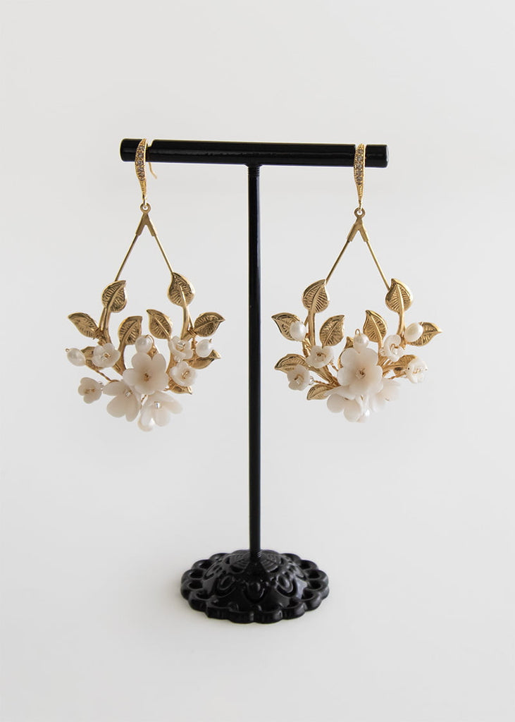 Aemele gold wedding earrings