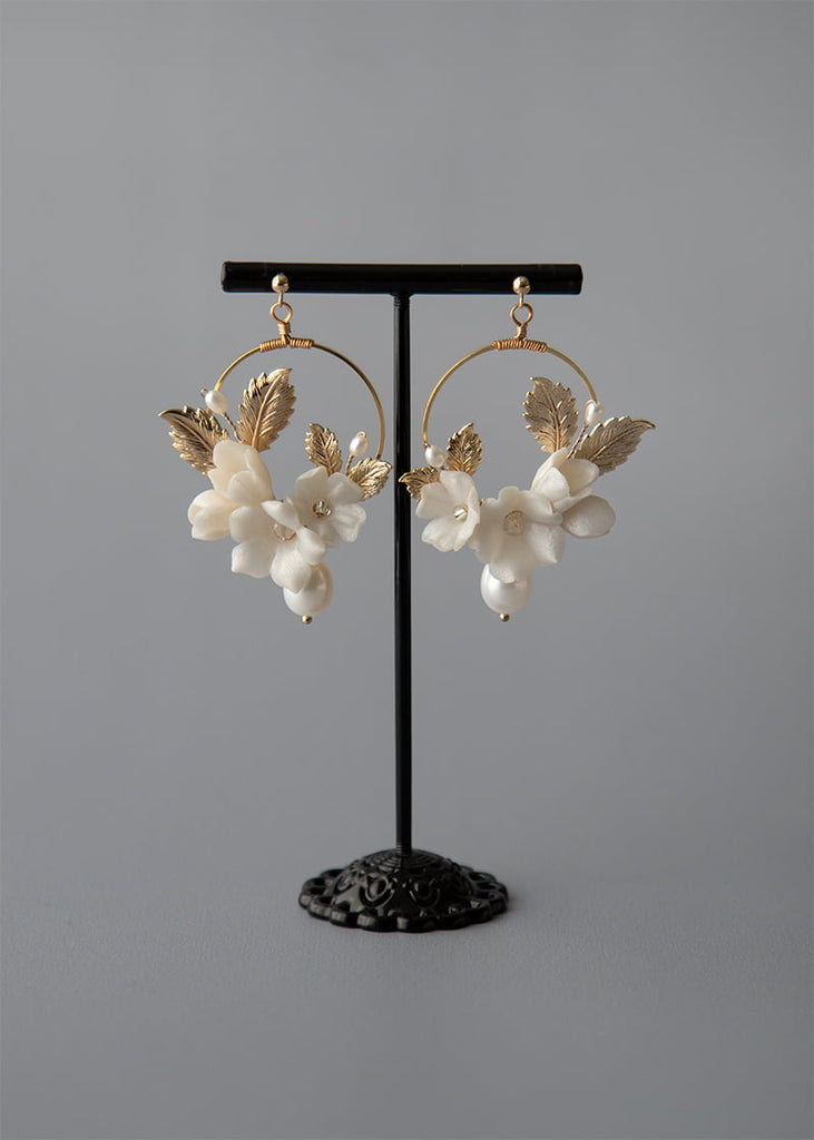 Bridal earrings Azalea with pearls and flowers