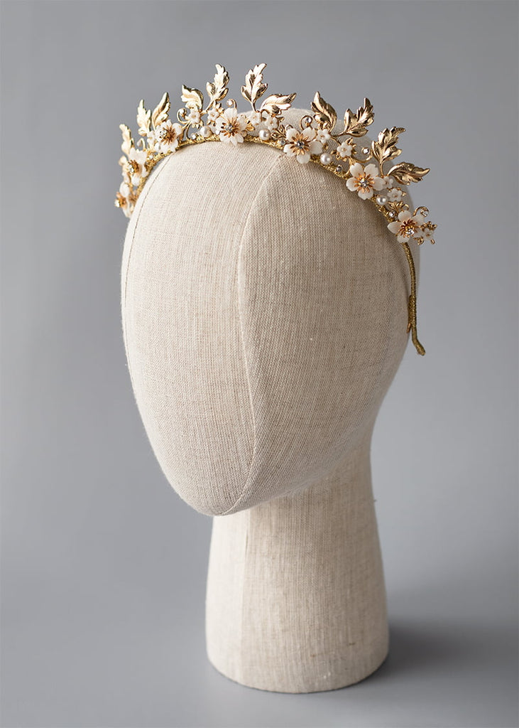 Delphine crown