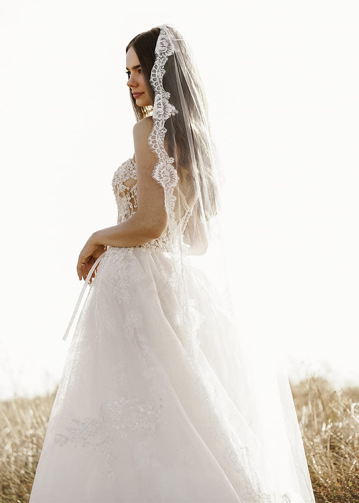 Emmaline Chantilly lace edge wedding veil