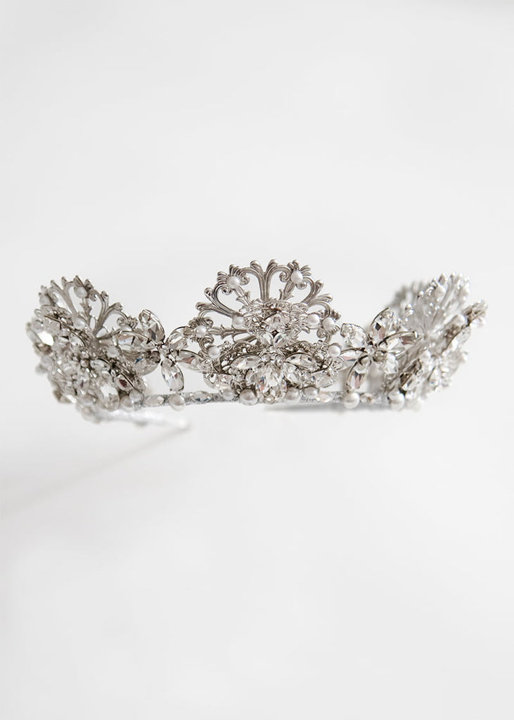 Rhinestone wedding tiara with round filigree parts