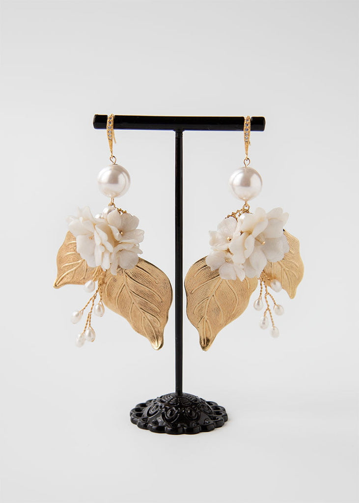Isabella gold wedding earrings