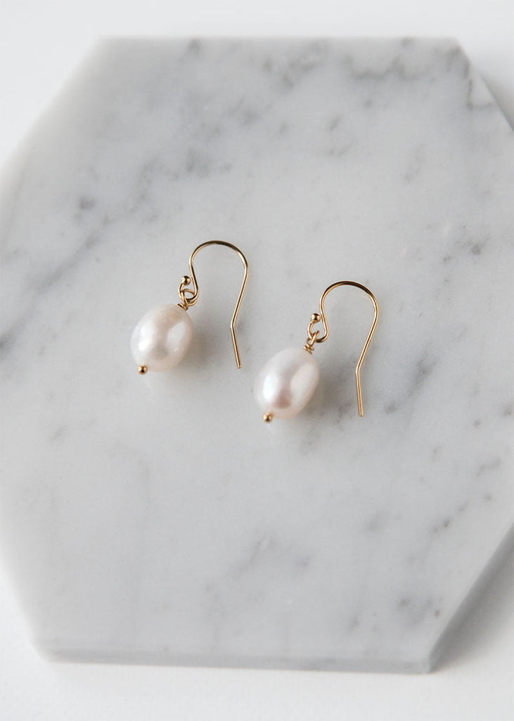 Sacha pearl earrings