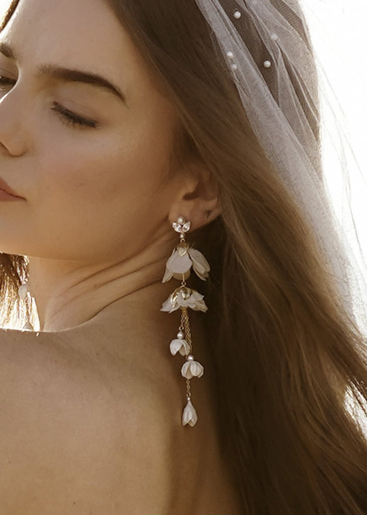 Bridal Earrings Sienna have beautiful handmade silk flowers